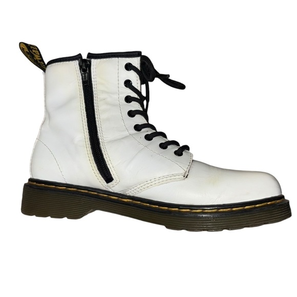Dr. Martins 1460 Women’s Size 5 White Combat Boots Y2K Punk Grunge Rock Fall - Picture 11 of 16